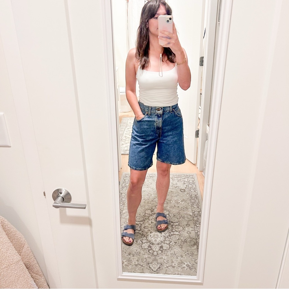 VTG LEVI'S 951 Relaxed Fit Denim Bermuda Shorts Size 6 Medium Wash Orange Tab